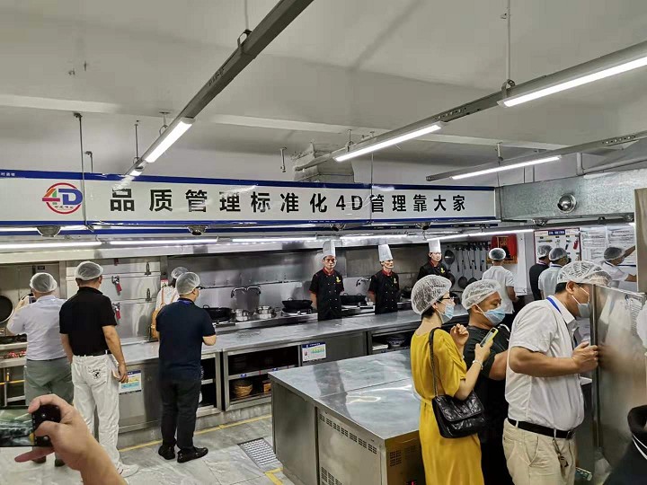 1709451025231674.jpeg down (1)_眸目压缩.jpeg